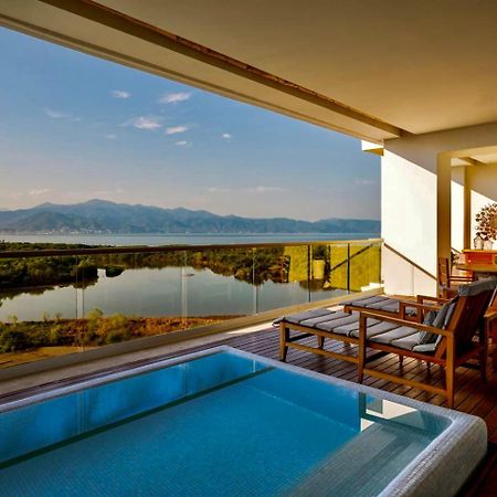 Grand Luxxe Two Bedroom Suite - นวยโวบาญาร์ตา ภายนอก รูปภาพ
