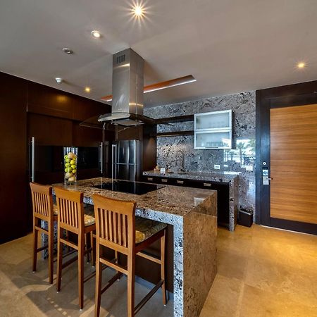 Grand Luxxe Two Bedroom Suite - นวยโวบาญาร์ตา ภายนอก รูปภาพ