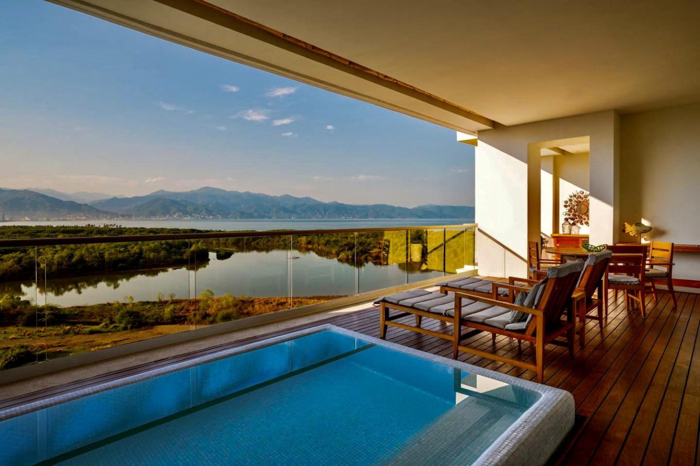 Grand Luxxe Two Bedroom Suite - นวยโวบาญาร์ตา ภายนอก รูปภาพ