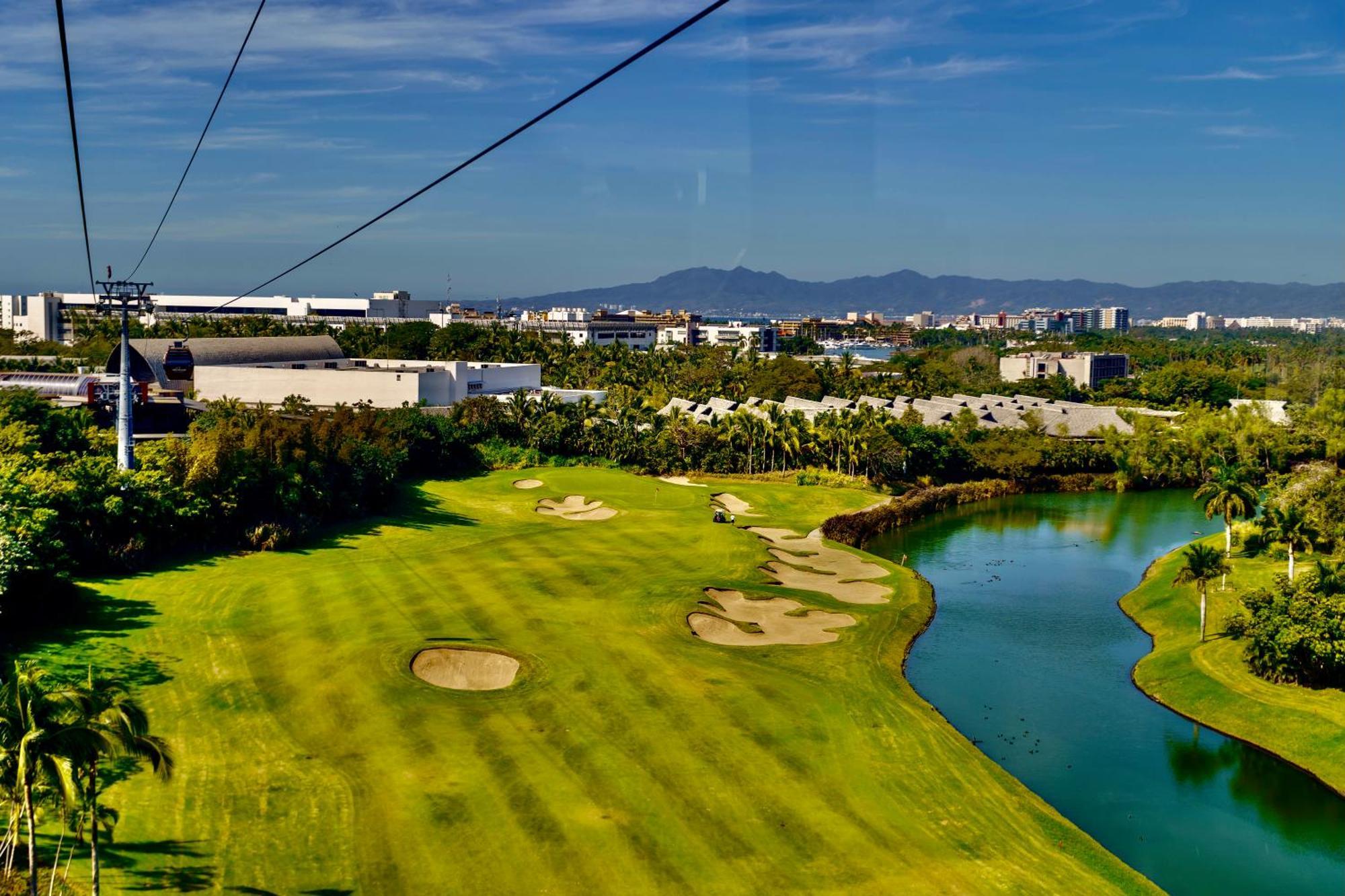 Grand Luxxe Two Bedroom Suite - นวยโวบาญาร์ตา ภายนอก รูปภาพ