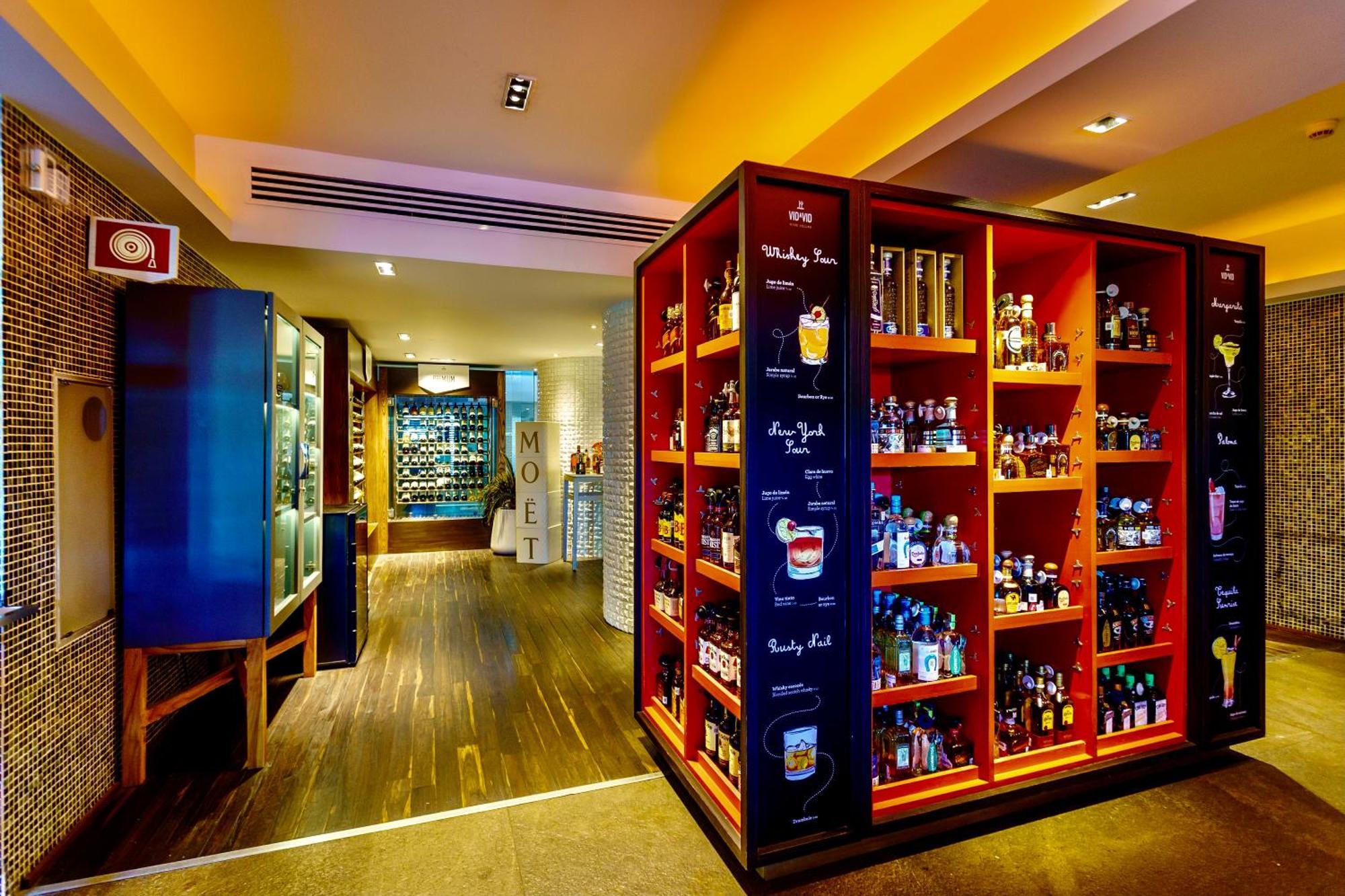 Grand Luxxe Two Bedroom Suite - นวยโวบาญาร์ตา ภายนอก รูปภาพ