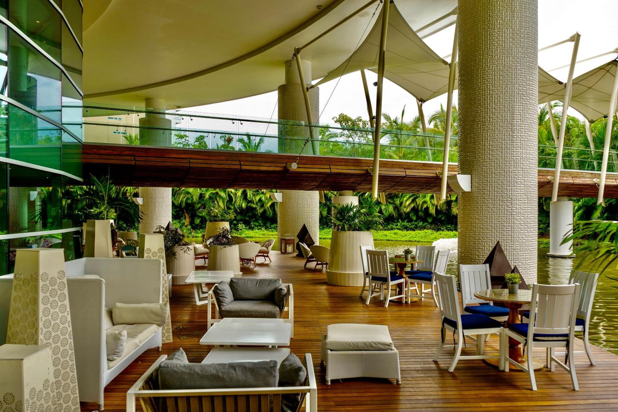 Grand Luxxe Two Bedroom Suite - นวยโวบาญาร์ตา ภายนอก รูปภาพ