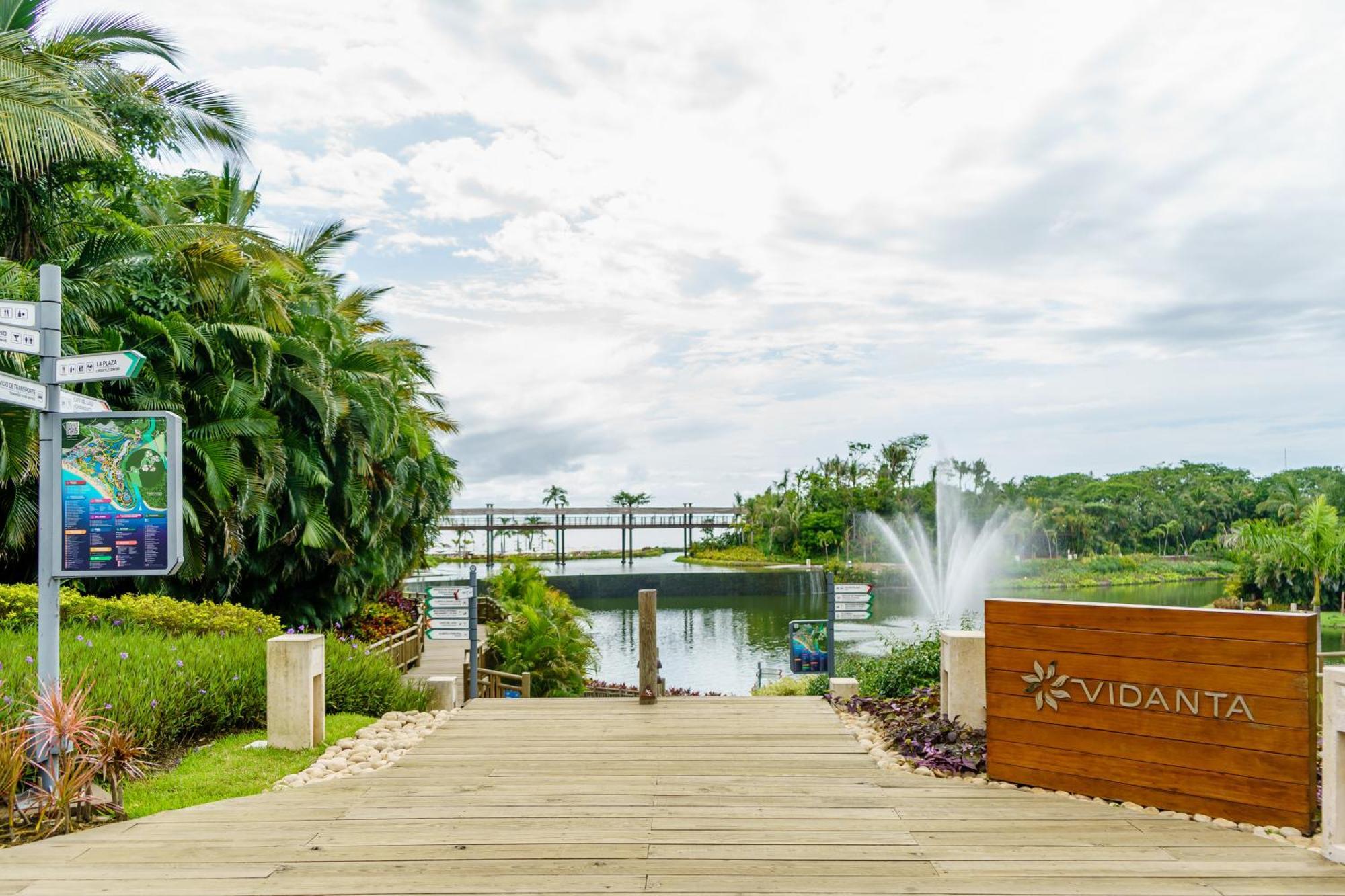 Grand Luxxe Two Bedroom Suite - นวยโวบาญาร์ตา ภายนอก รูปภาพ