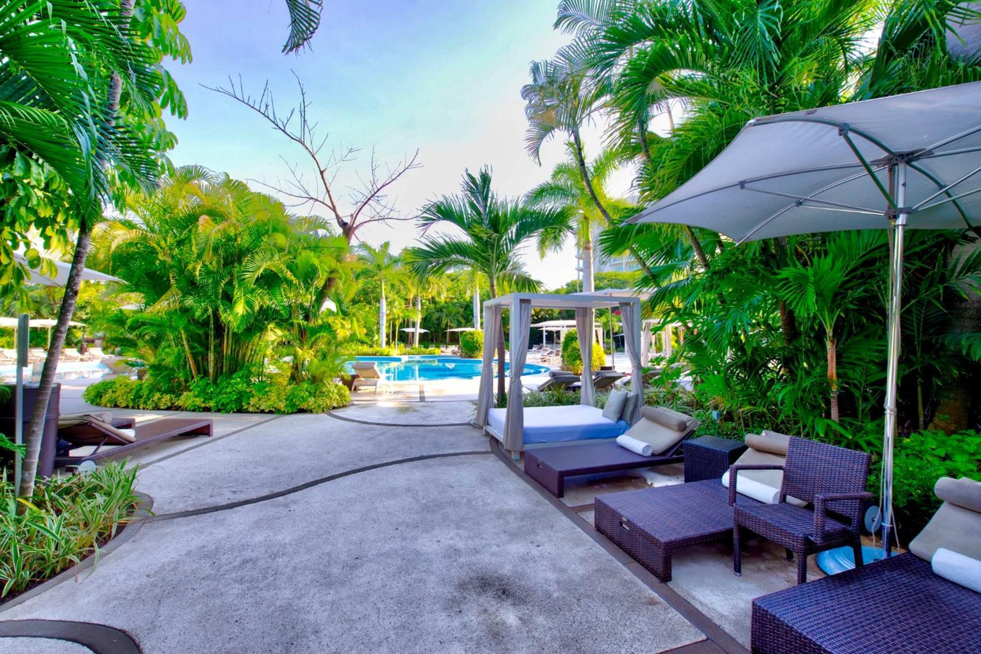 Grand Luxxe Two Bedroom Suite - นวยโวบาญาร์ตา ภายนอก รูปภาพ